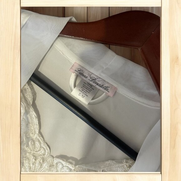 Linea Donatello Elegant Silk-Feel Robe & Matching Nightgown | Size S/M - Picture 6 of 6